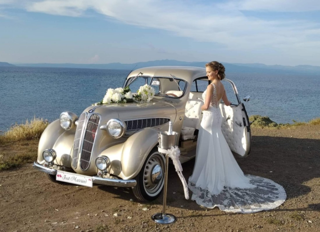 BWM 321 1938 Classic Wedding Cars